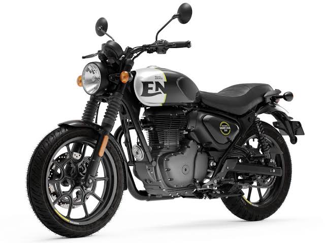 Royal Enfield Hunter 350 black white