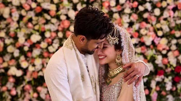 Shoaib Malik 3rd marriage तीसरी शादी सना जावेद से हुए (2024 से अभी तक..)